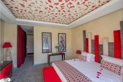 پالایس دار سور