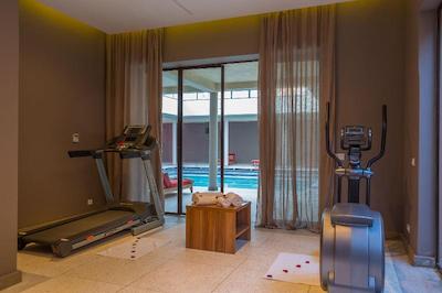 پالایس دار سور