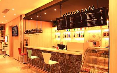 ابیس اورومکی ویزینگ اسکور هتل