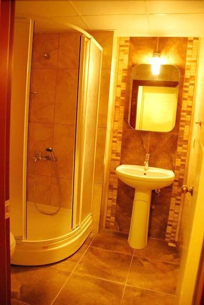 فلورا سویتز