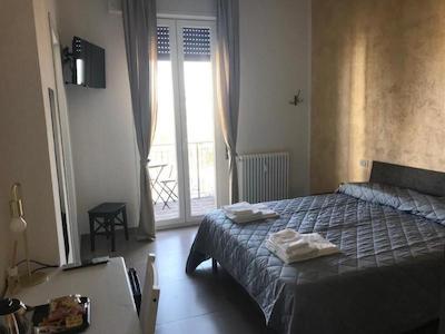 هولابولوگنا