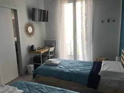 هولابولوگنا