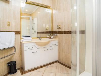 یو سوییتز آن کورتنی