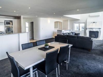 یو سوییتز آن کورتنی