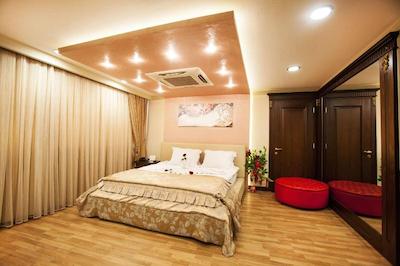 آدانا ارتن اوتل