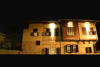 بورانگلو کوناگی اوتل