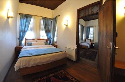 بورانگلو کوناگی اوتل