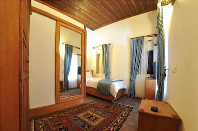 بورانگلو کوناگی اوتل