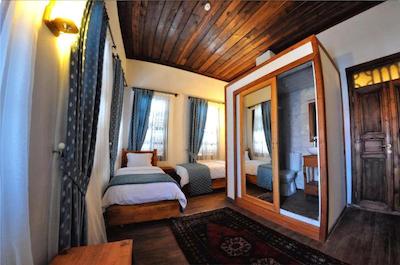 بورانگلو کوناگی اوتل