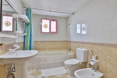 اویو 365 مرحبا رزیدنس هتل اپارتمنتز