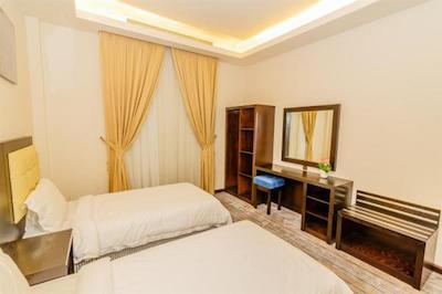 مدهال هتل آپارتمنتز