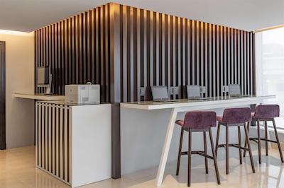 پارک این بای ردیسون جداح مدینهان رود