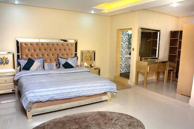 الفخامه هتل آپارتمنتز