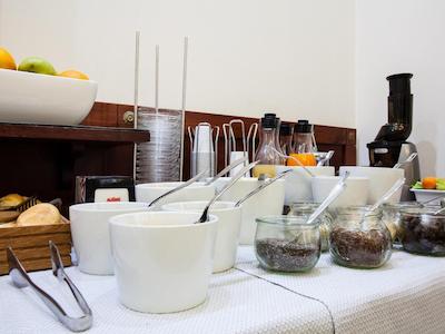 استوریا دلوکس رومز