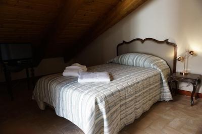 کازا ایزولانی سانتو استفانو