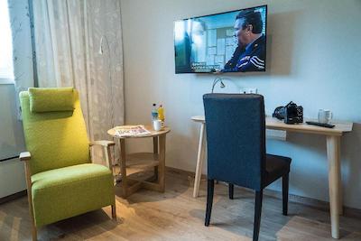 الماس هتل استورد ای اس