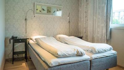 الماس هتل استورد ای اس