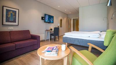 الماس هتل استورد ای اس