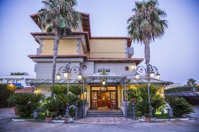 هتل میرامیر