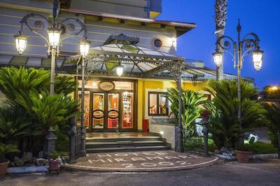 هتل میرامیر