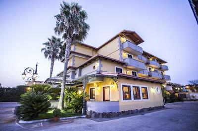 هتل میرامیر