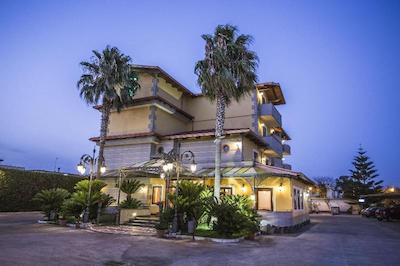 هتل میرامیر