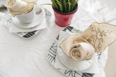 لاتیتیا گست هاوس 32