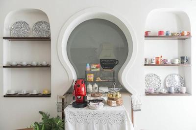 لاتیتیا گست هاوس 32