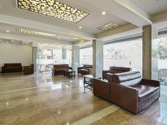 اویو 26941 هتل پالم اینترنشنال