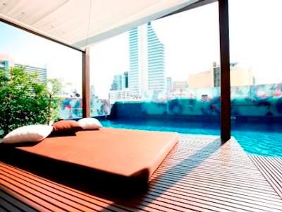 له مریدین بانکوک