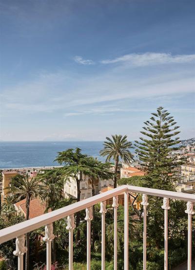 د بریتانیکو نیپلز کوریو کالکشن بای هیلتون