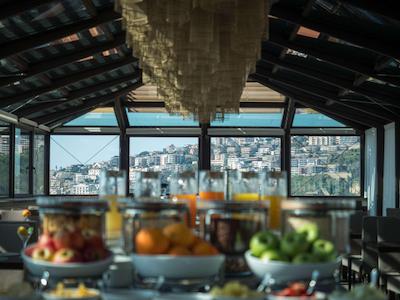 د بریتانیکو نیپلز کوریو کالکشن بای هیلتون