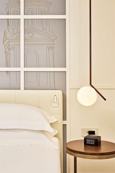 د بریتانیکو نیپلز کوریو کالکشن بای هیلتون