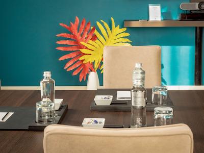 د بریتانیکو نیپلز کوریو کالکشن بای هیلتون