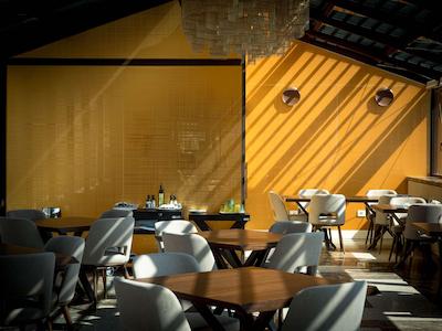 د بریتانیکو نیپلز کوریو کالکشن بای هیلتون