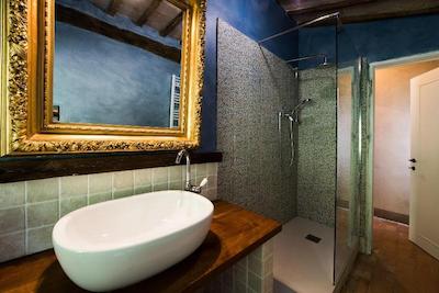 بی بی پادره کامایانو