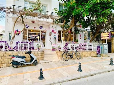 آجان پانسیون