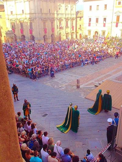 پلازو نوبایل دی سن دوناتو