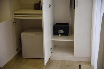 بی بی فیلانجیری