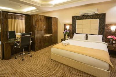 وایت مون رزیدنس