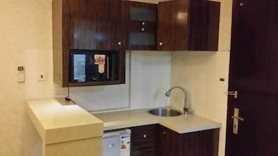 وایت مون رزیدنس