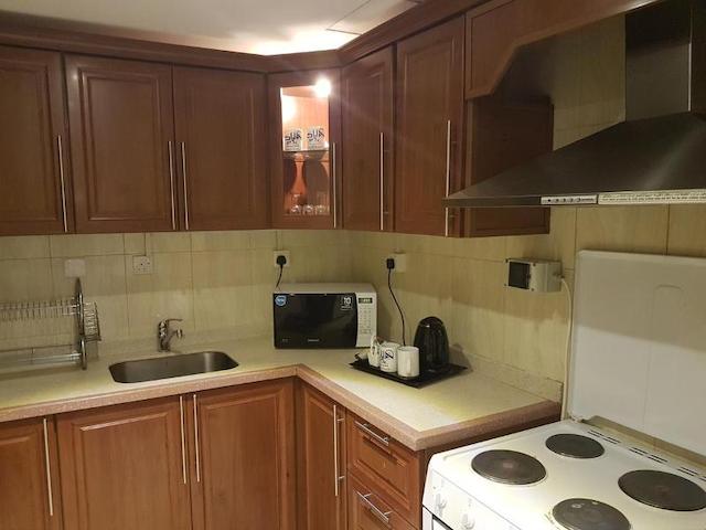 طیبا آراک سویتز