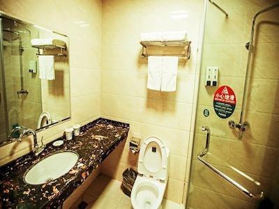 گرین تری این زینجیانگ اویگور اتونوموس