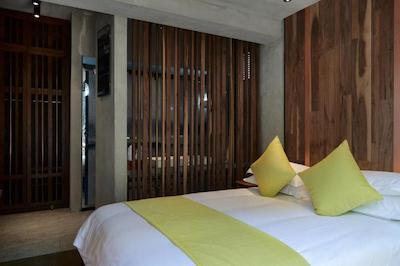 زیهوو مموریز تری هتل