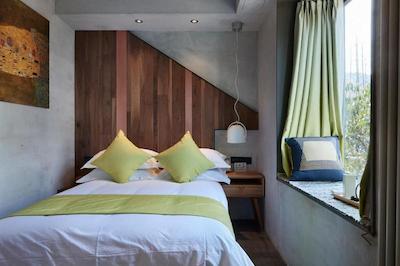 زیهوو مموریز تری هتل