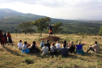 د ویجیجی سنتر لاگ اند سافاری