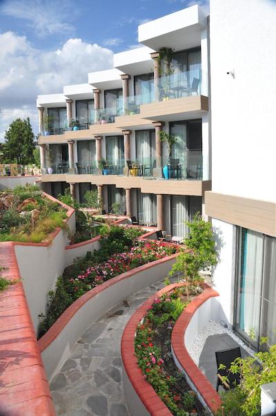 هرودوت بیچ هتل