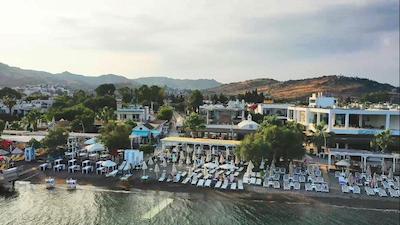 هرودوت بیچ هتل