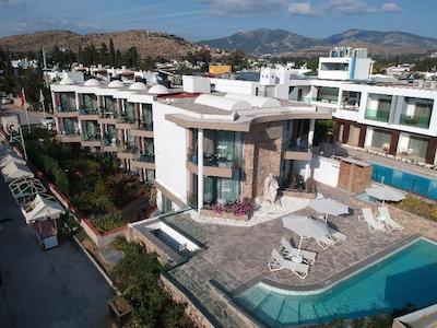 هرودوت بیچ هتل