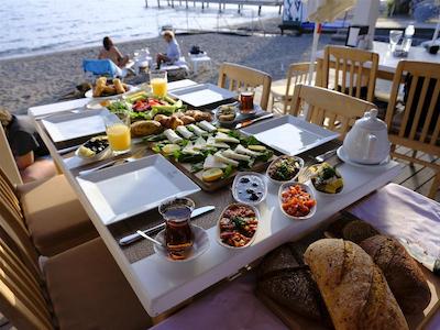 هرودوت بیچ هتل